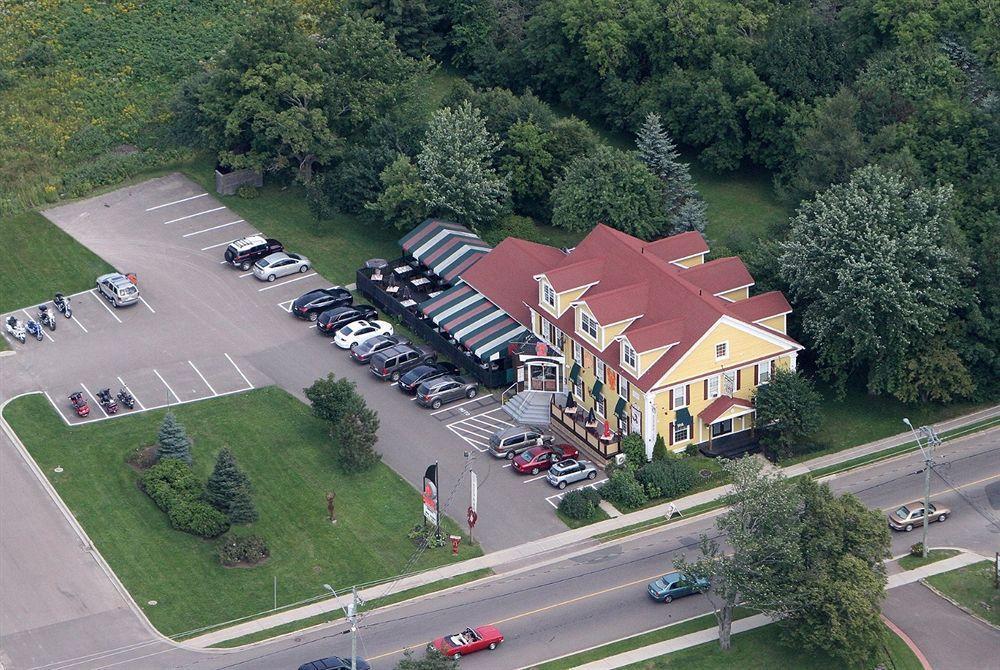 Auberge Gabriele Inn Shediac Bagian luar foto