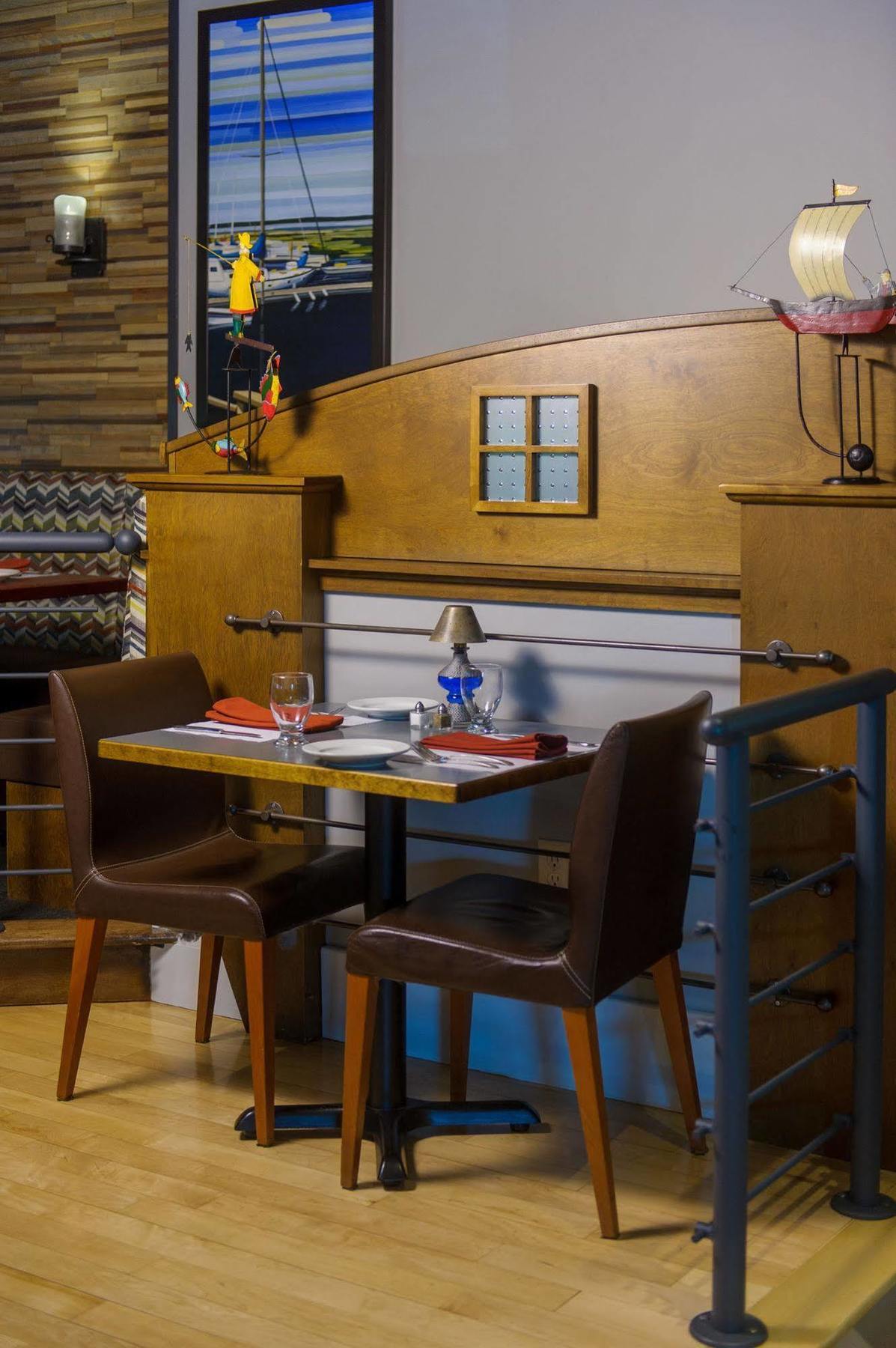 Auberge Gabriele Inn Shediac Bagian luar foto