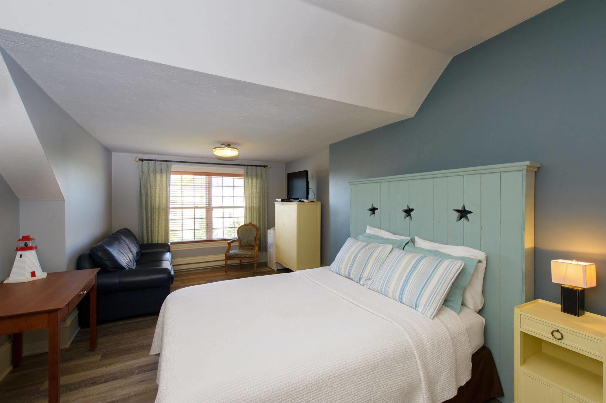 Auberge Gabriele Inn Shediac Bagian luar foto